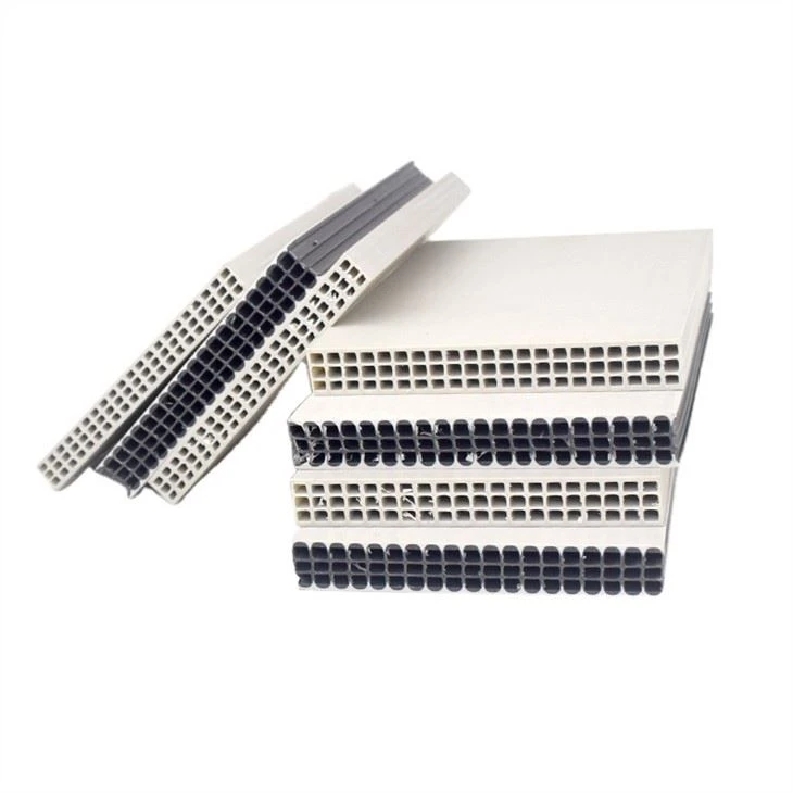 PP Forme din beton plastic pentru construcții